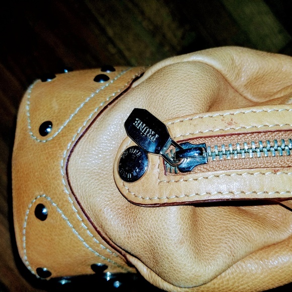 Prune Leather Shoulder Bag - Picture 8 of 8